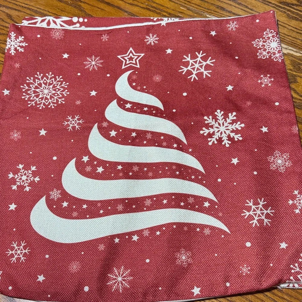 Red Holiday Pillow Covers